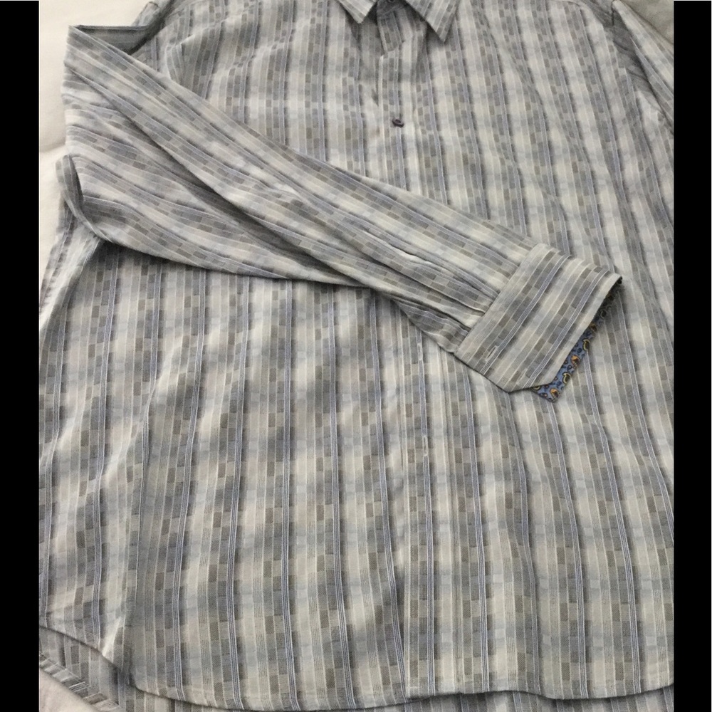 Robert Graham men's shirt