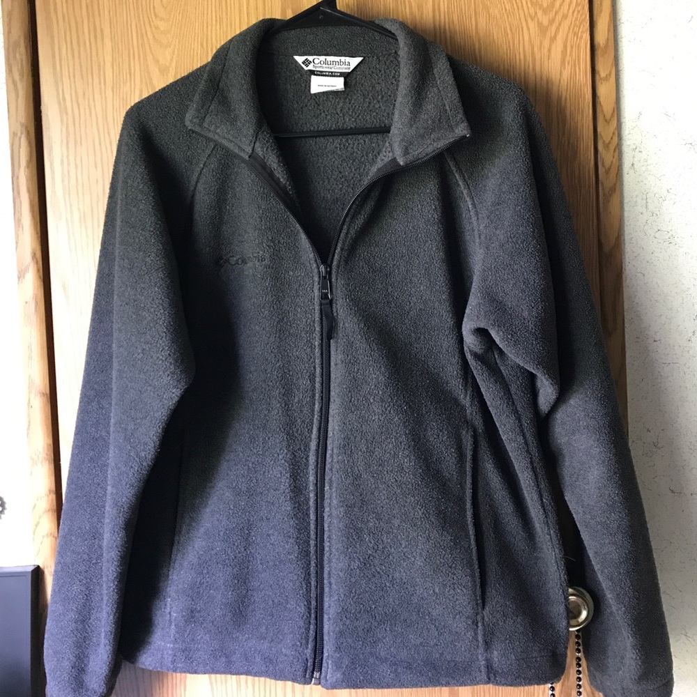 Columbia dark grey jacket