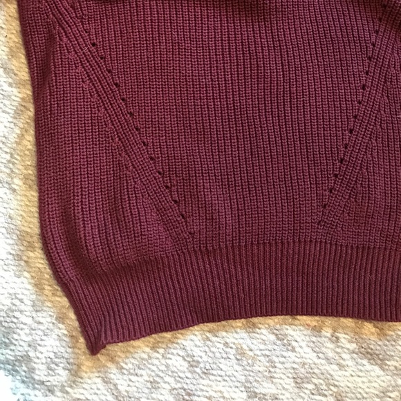 Adorable Knit Sweater Top - Picture 4 of 4