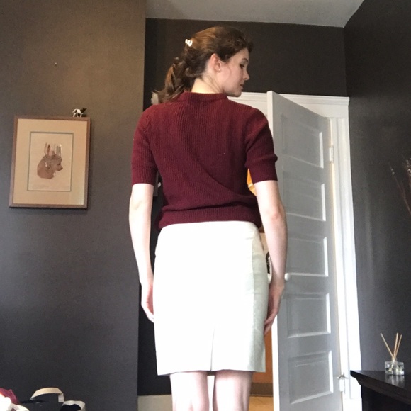 Adorable Knit Sweater Top - Picture 2 of 4