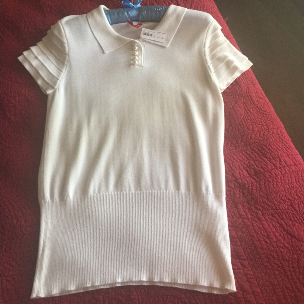 Unworn Sweater w Pearl Buttons