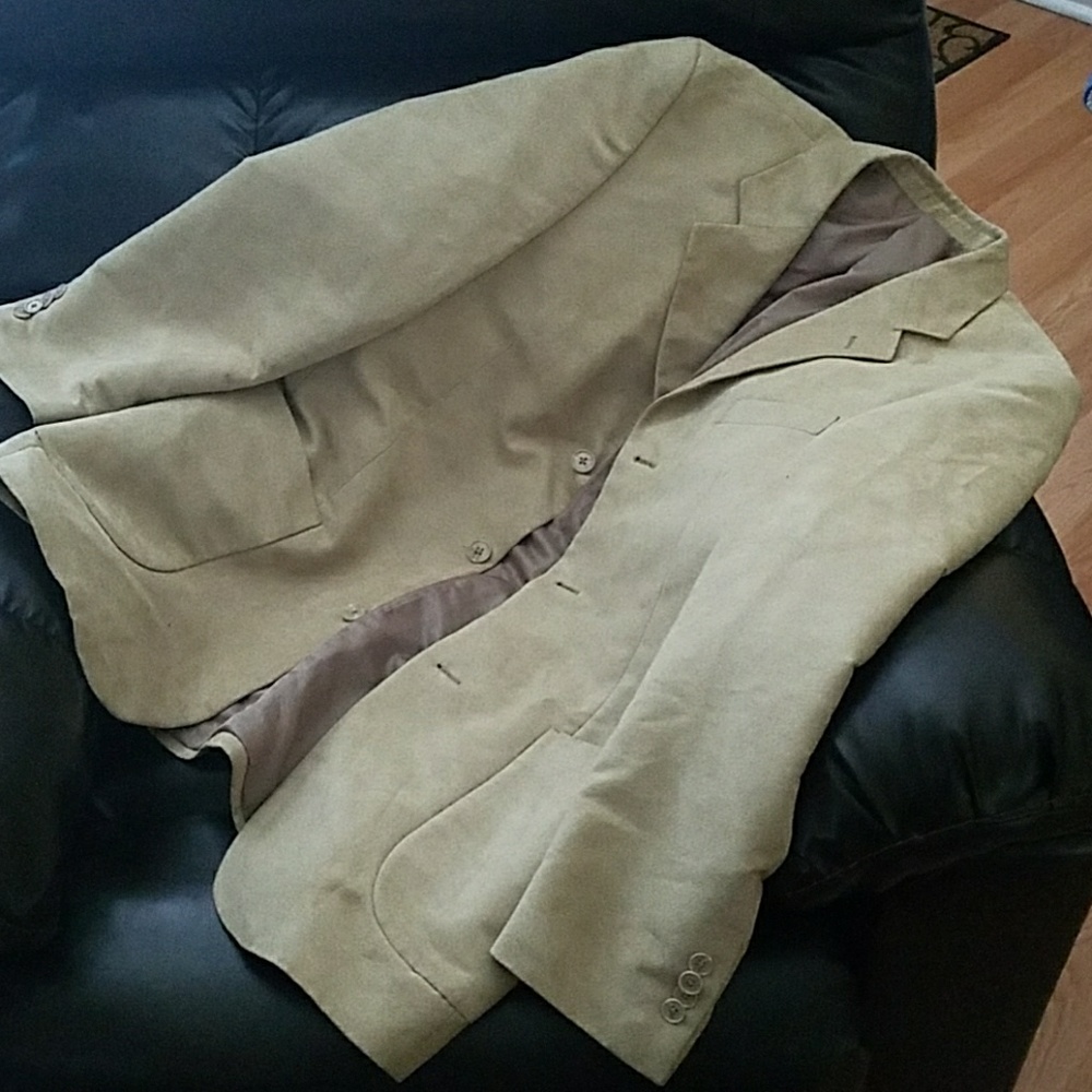 Tan jacket size 40R