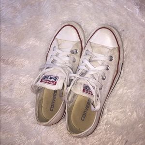 low top white converse