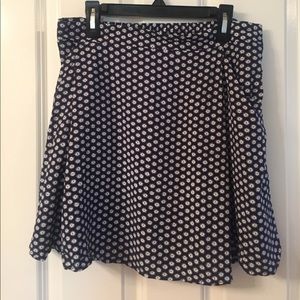🍀Navy/white old navy skirt