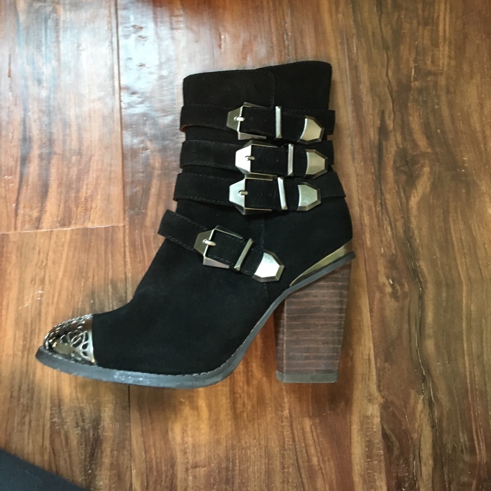 Jeffrey Campbell Suede Booties- Mint Condition!