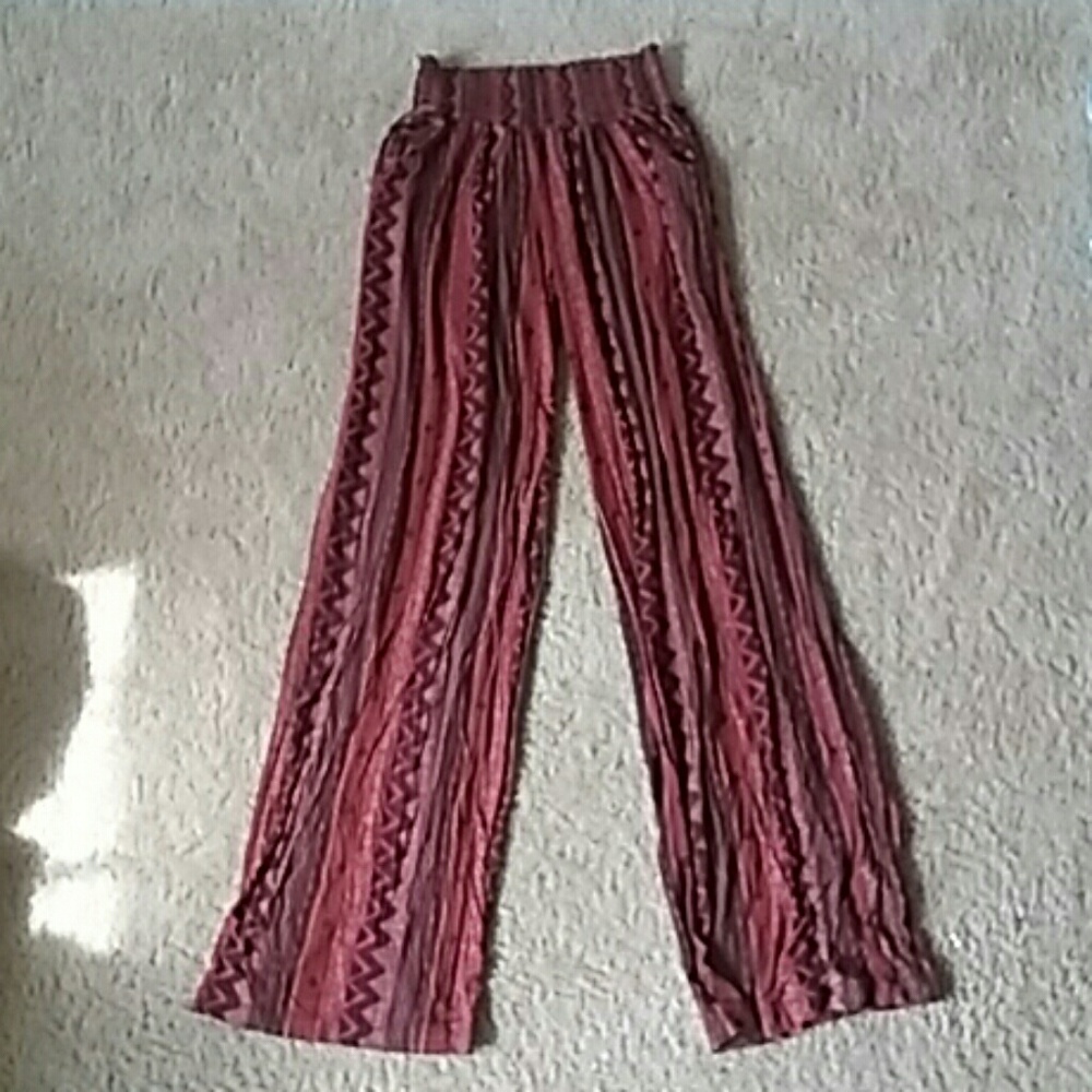 Aztec print flowy pants (stretchy)