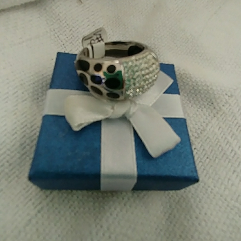 πLEOPARD PRINT & CRYSTAL STATEMENT RING SIZE 9 - Picture 4 of 8