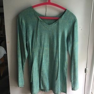 Real/ green tunic top