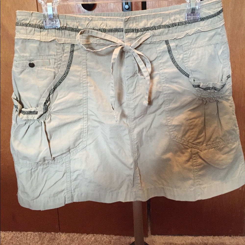 Tan Skirt Sz 5