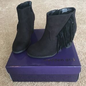 Madden Girl 'Descent' black booties