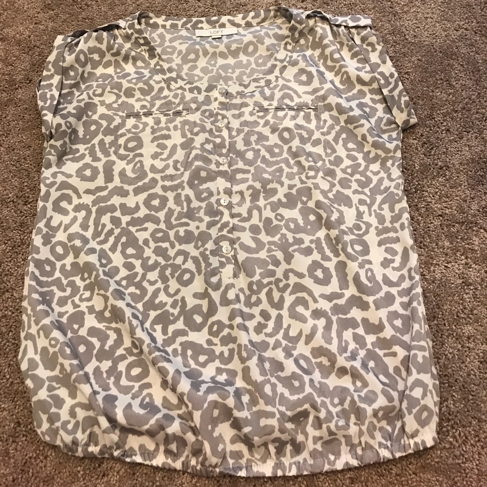 Banded LOFT blouse. Small