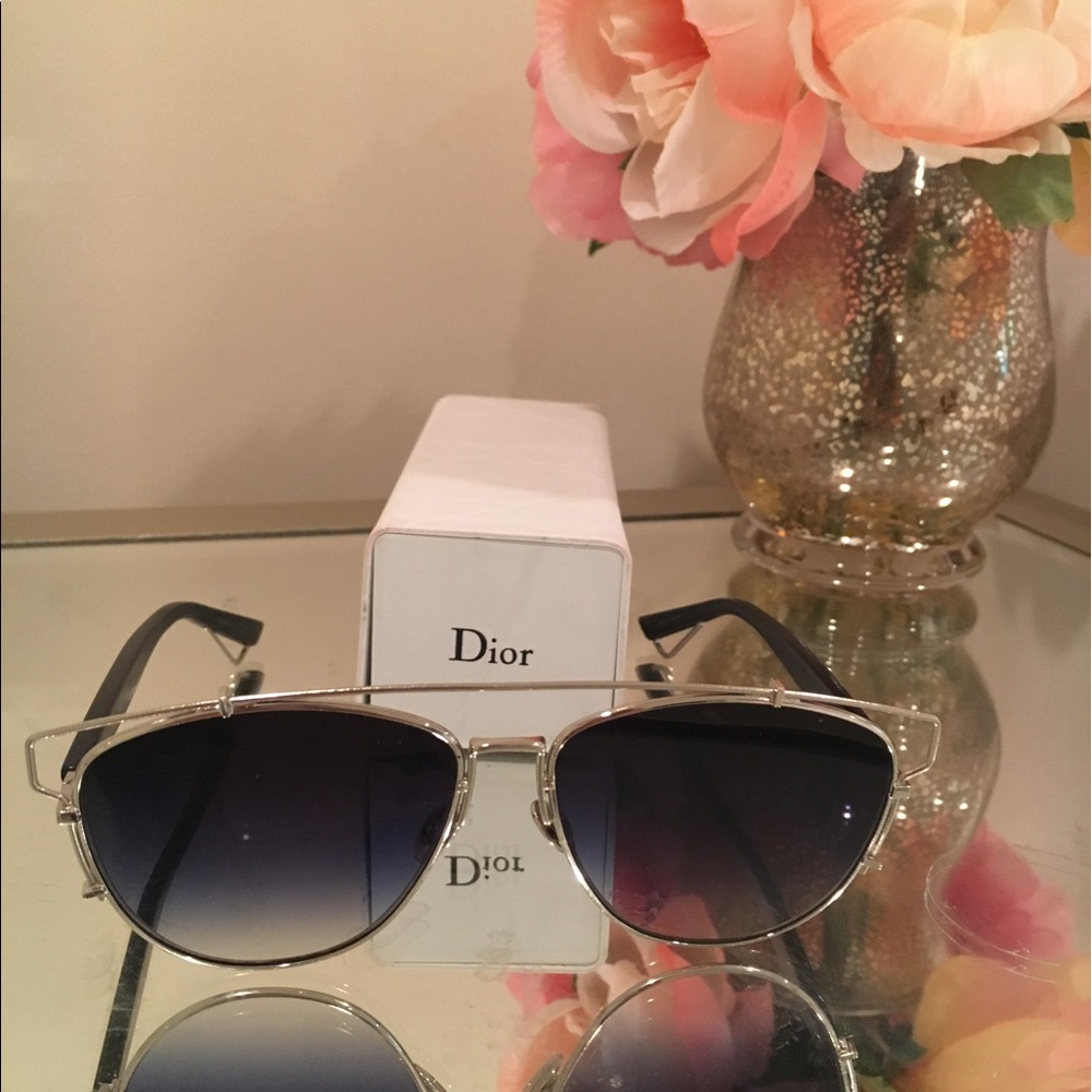 Dior technology sunglasses