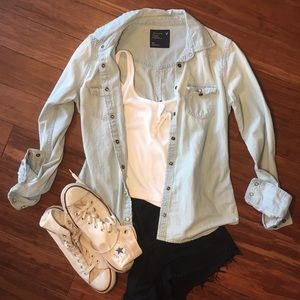 Faded Chambray Snap Button Top