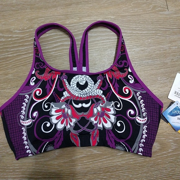 Athleta Other - Women Athleta Sports Bra With Tags