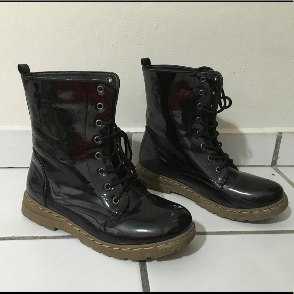Charol Combat Boots