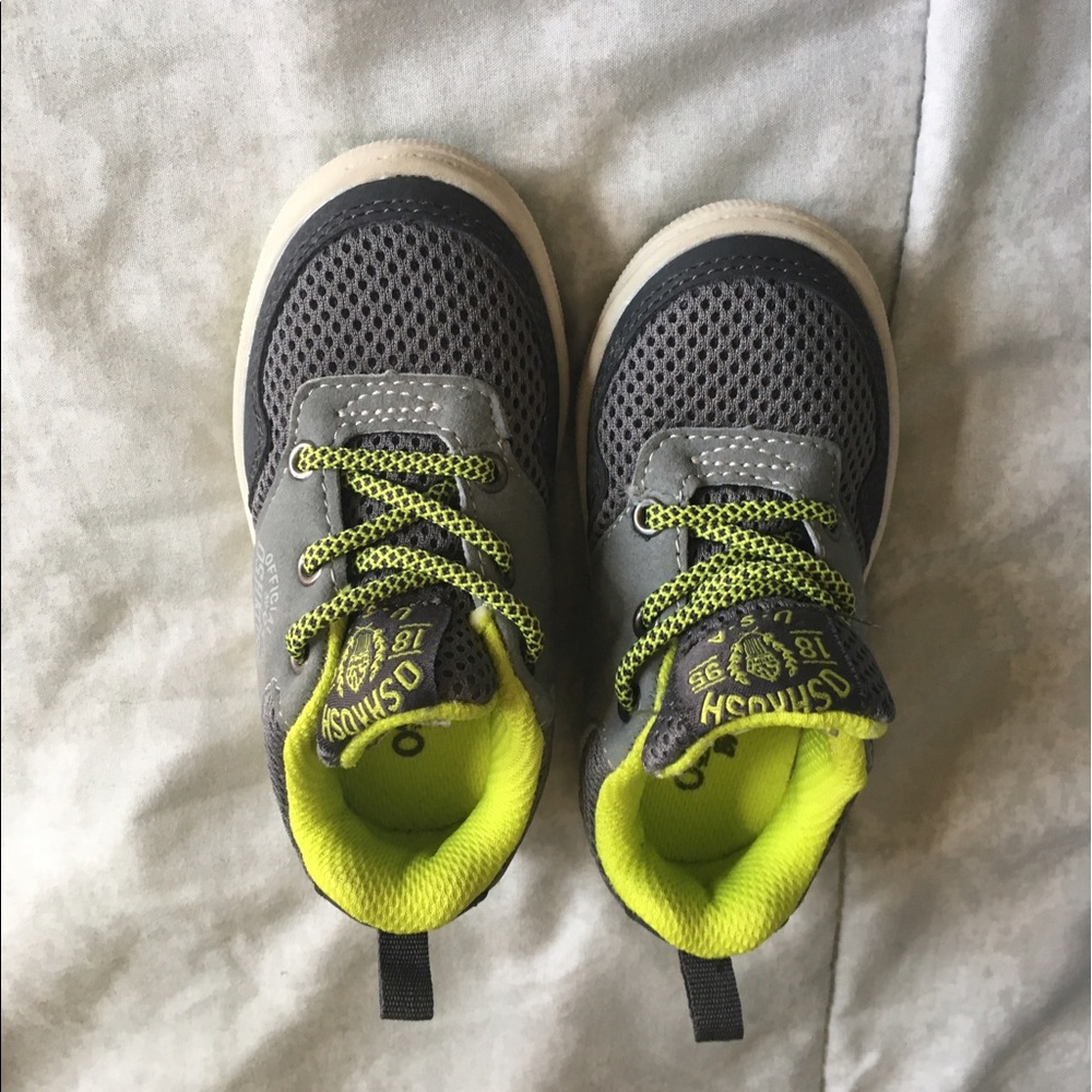 Boy shoes