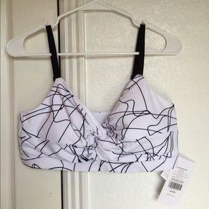 White/Black sports bra