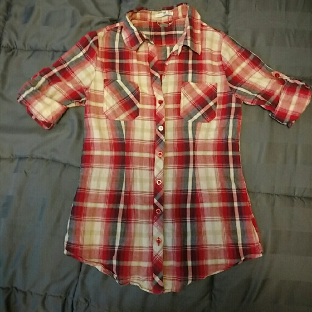 Plaid cotton button-up