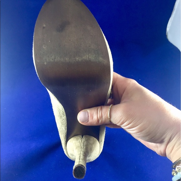 Beige Taupe Platform Heels Size 6.5 - Picture 3 of 4