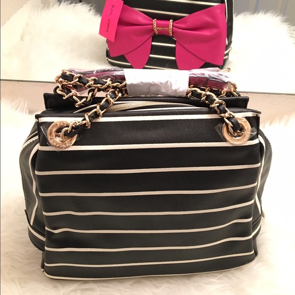 Betsey Johnson Oh Bow You Didn't Chain Strap Bag - Picture 5 of 8
