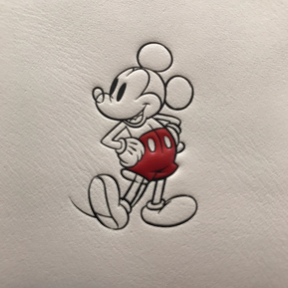 🚫SOLD🚫 NWT Disney + Coach Mickey Wristlet - Picture 2 of 5