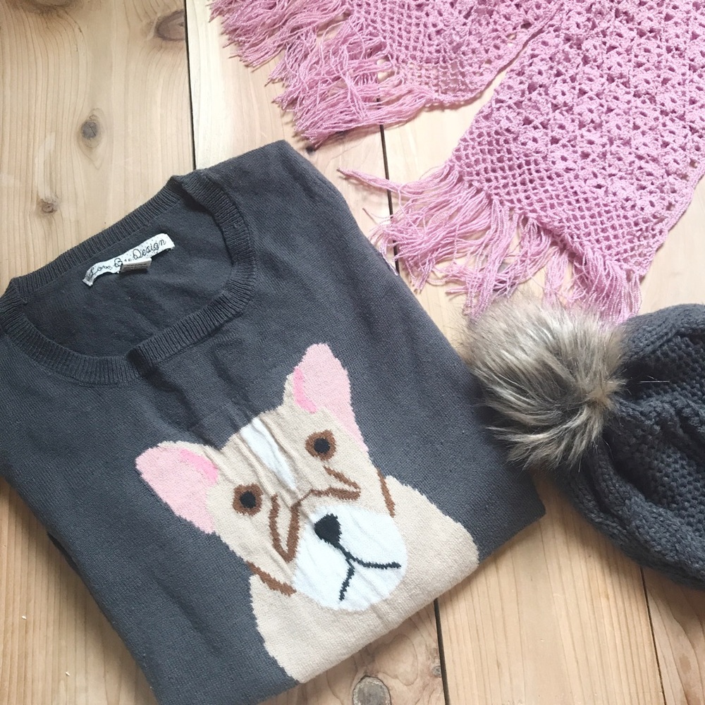 Bull dog sweater