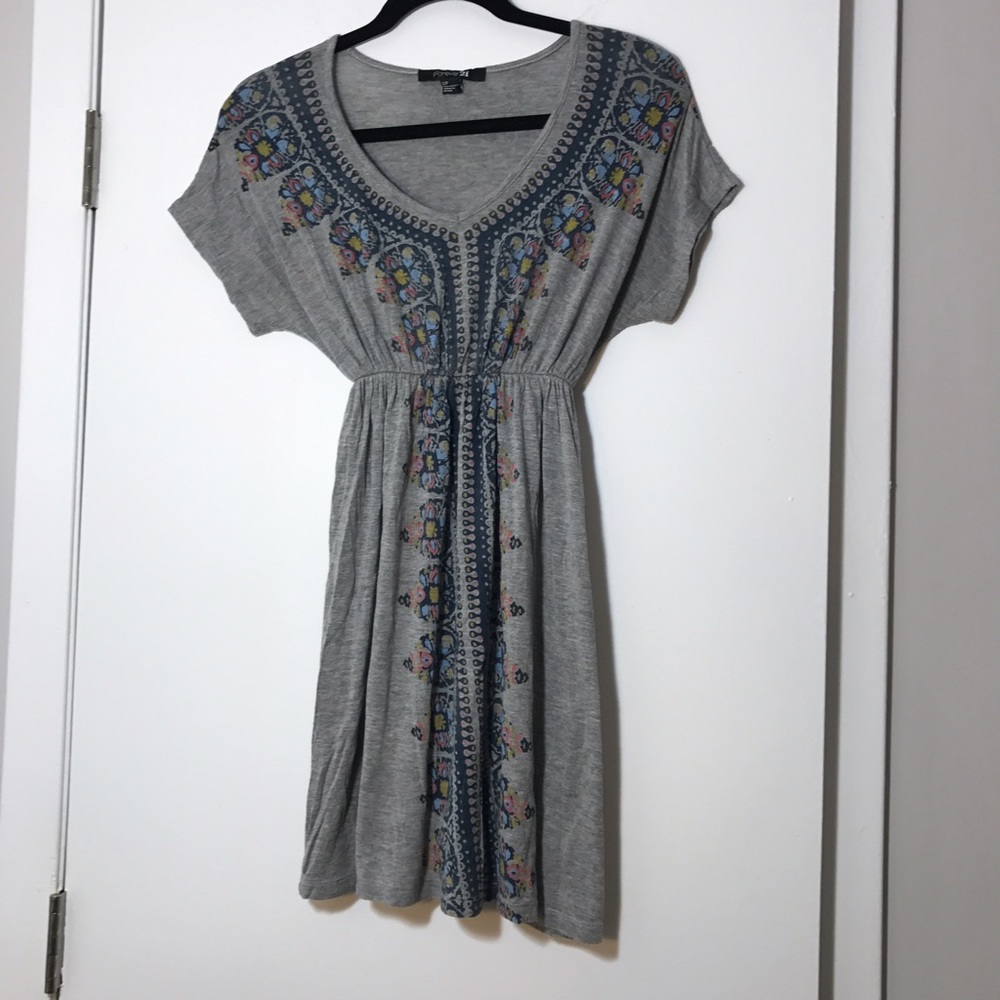 Forever21 Gathered Waist Tee Shirt Dress - Picture 2 of 6