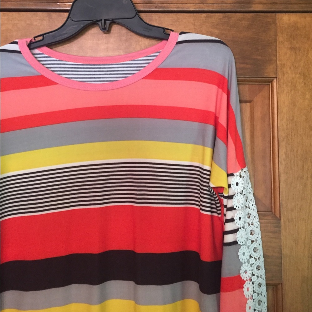 🎁NWOT! Long sleeved shirt!🎁