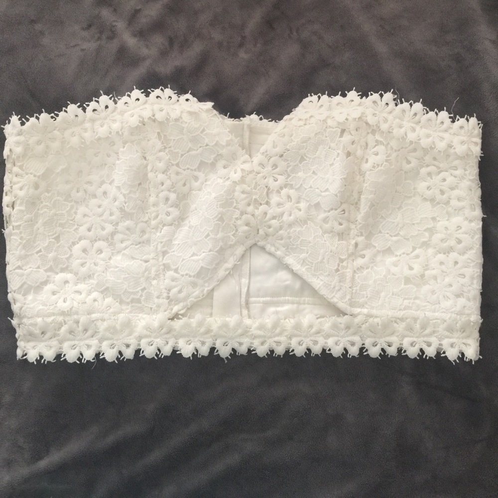 Floral Lace Crop Top