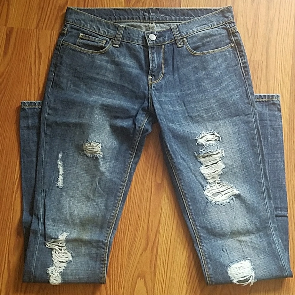 Distressed Jean - Picture 2 of 3