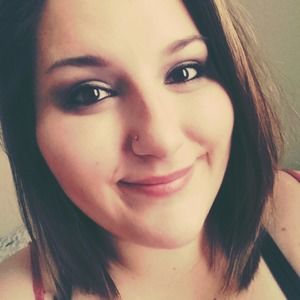 Meet your Posher, Alicia