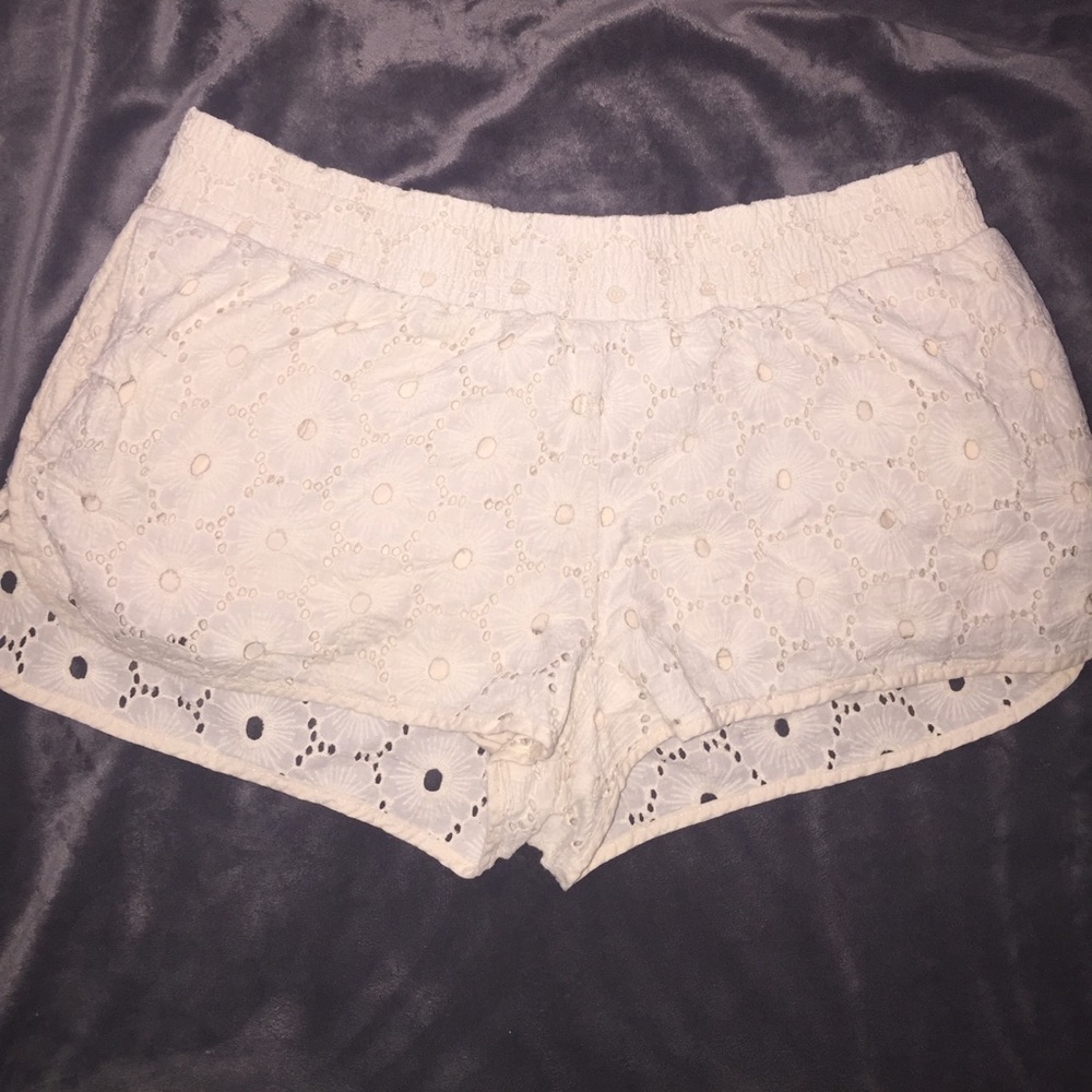 Lace Vera Wang shorts