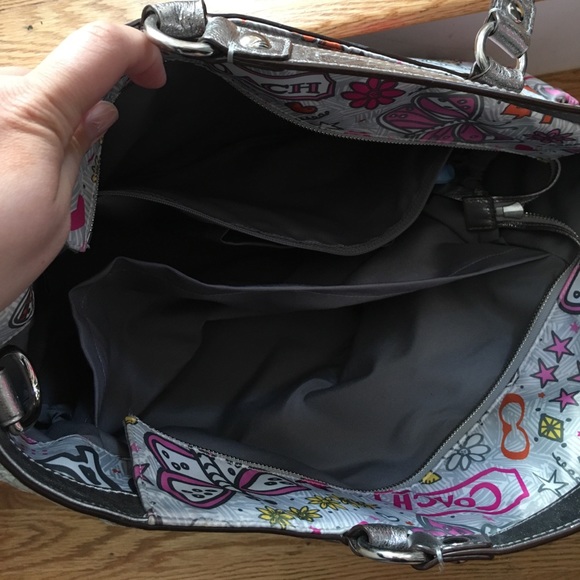 Pink and grey coach bag - Picture 4 of 4