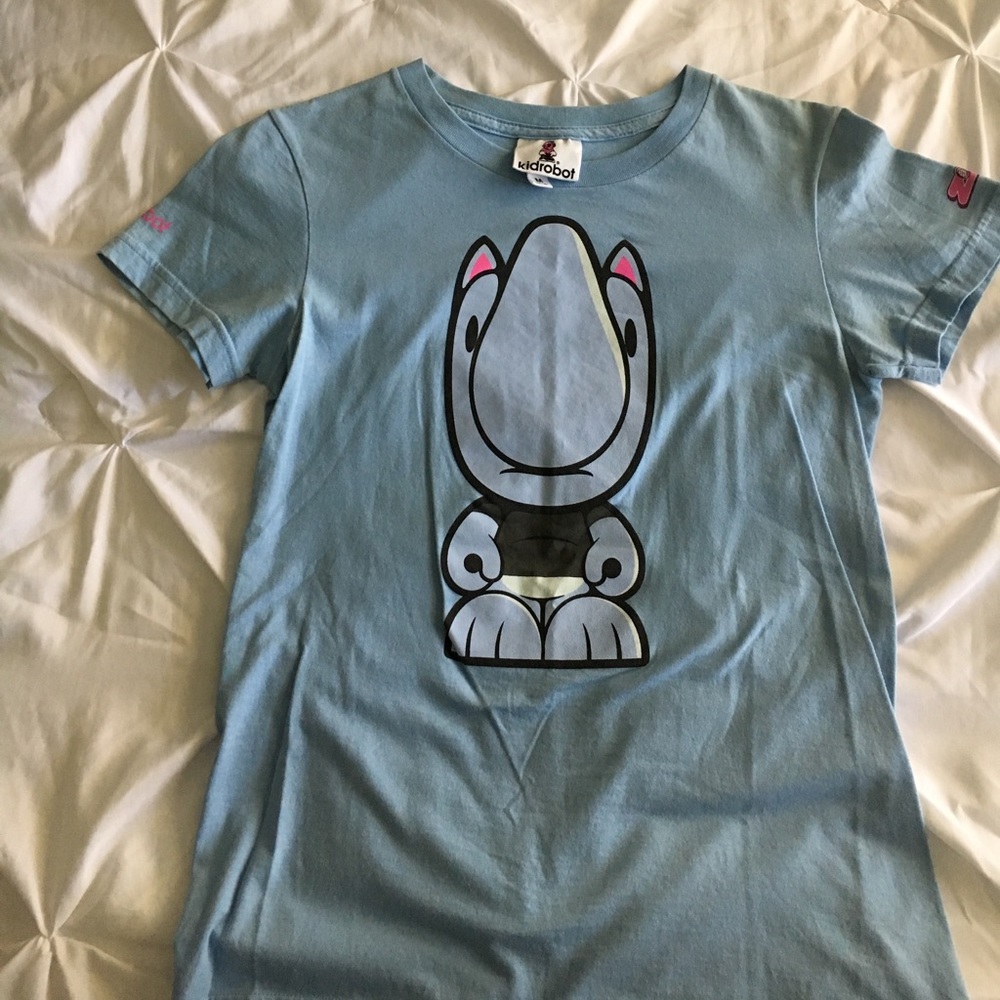 Kidrobot Shirt size M