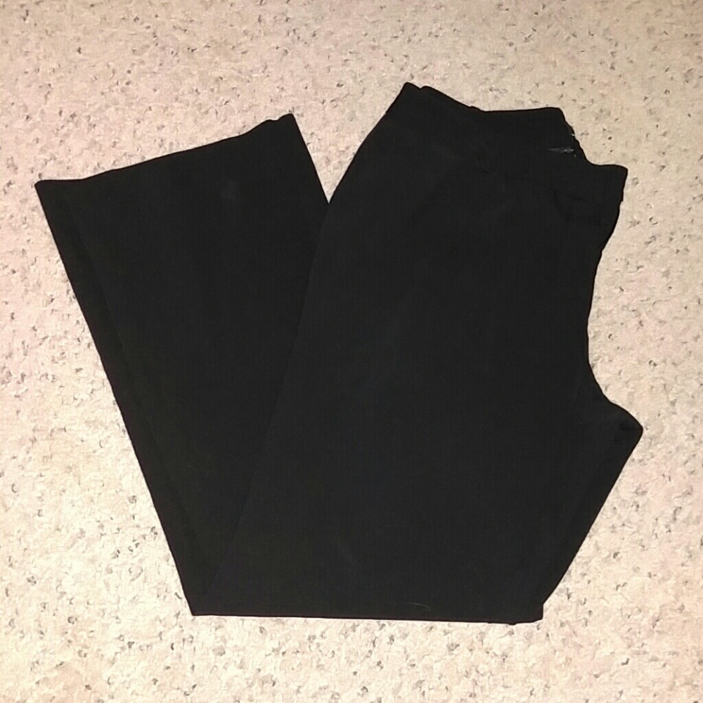 Worthington Curvy Fit Black Slacks