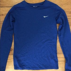 Nike top