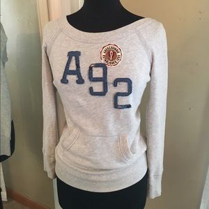Abercrombie and Fitch crewneck