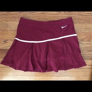 Nike tennis skirt