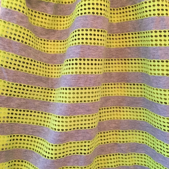 Nike Tank Top - Picture 4 of 6