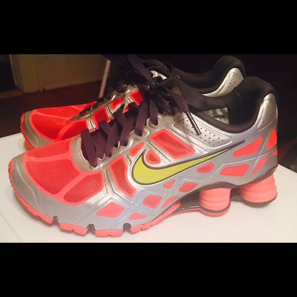 Nike Shock Turbo