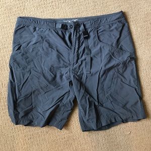 Mountain Hardware Shorts