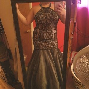 Black Mermaid laced Prom dress