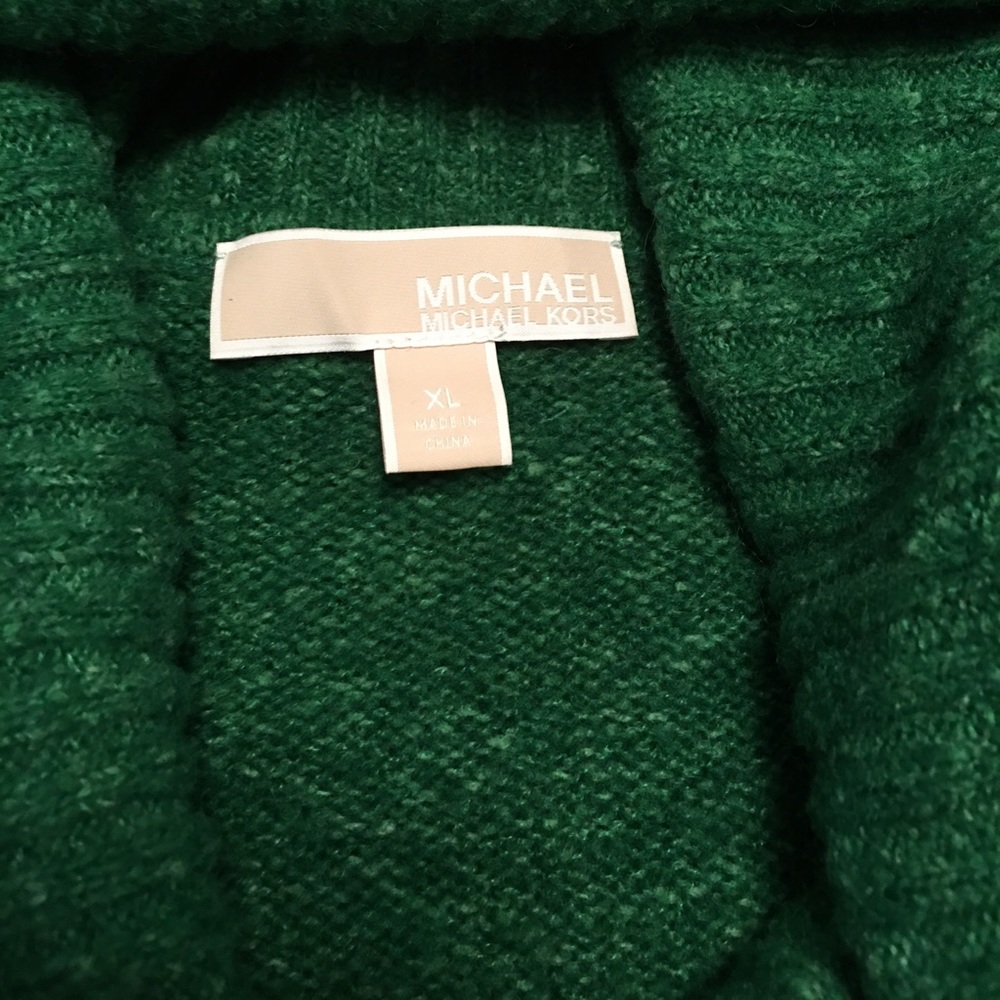 Michael Kors Stunning Green sweater