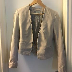 H&M cream scalloped blazer
