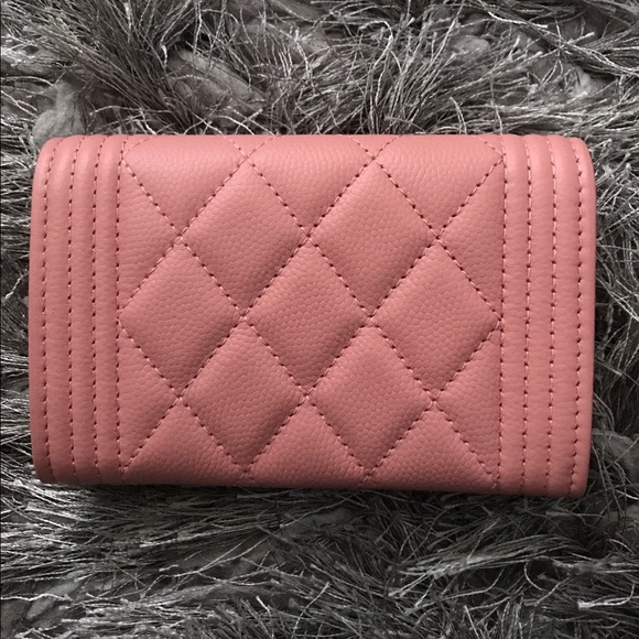 🚫SOLD🚫 ✨RARE CHANEL Pink Caviar Card Holder✨ - Picture 6 of 8
