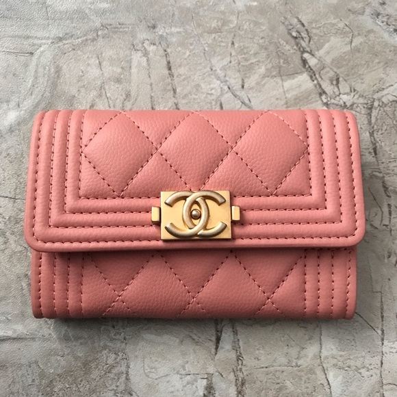 🚫SOLD🚫 ✨RARE CHANEL Pink Caviar Card Holder✨ - Picture 3 of 8