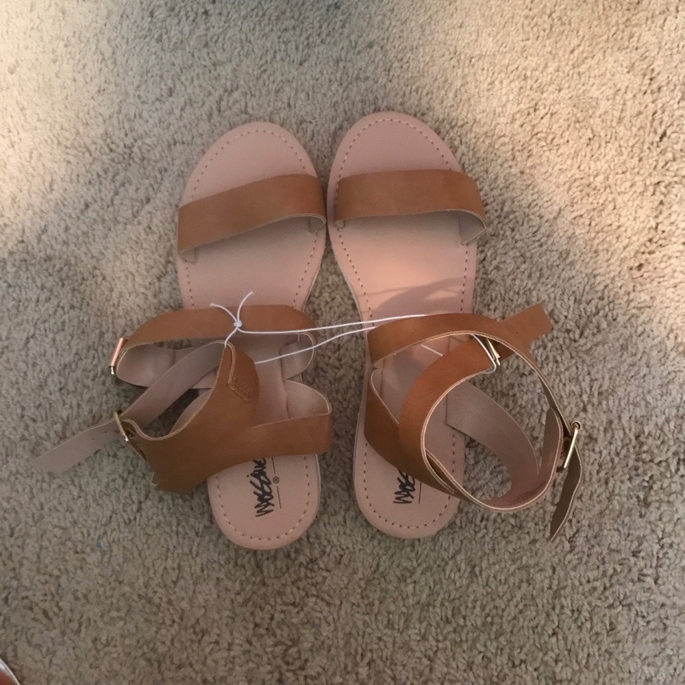 Brown Sandals. Never been worn