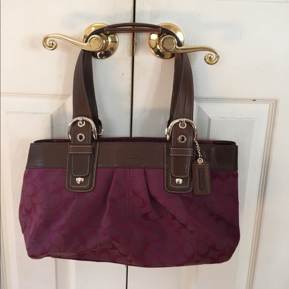 Coach Pocketbook- Plum Color NWOT - Picture 1 of 4