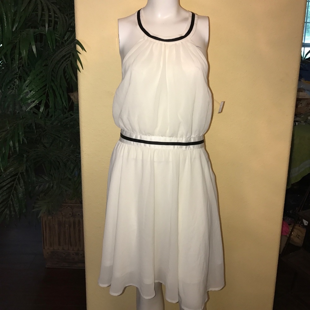 Charming Charlie's Dress sz L