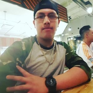 Meet your Posher, Marcos